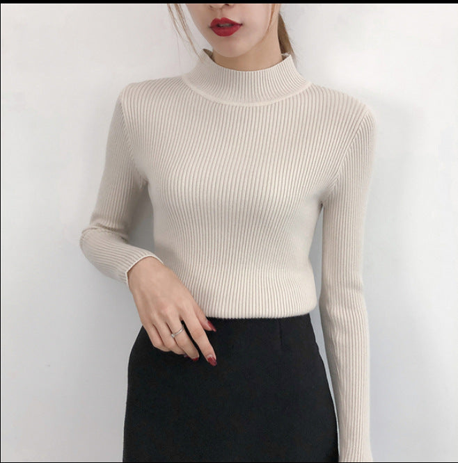 Pull côtelé col montant – Élégance minimaliste