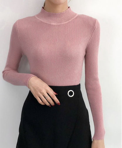 Pull côtelé col montant – Élégance minimaliste