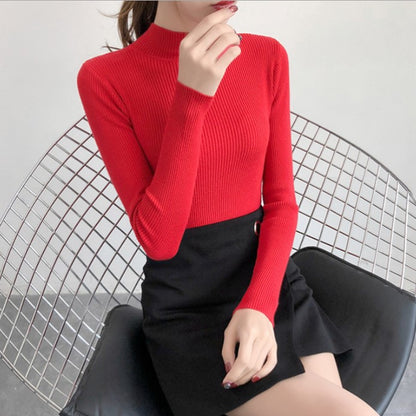 Pull côtelé col montant – Élégance minimaliste